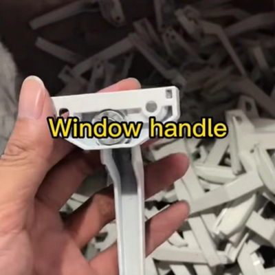 What Accessories Are Casement Window Handle Lock Made Of, How Are They Produced By The Factory？